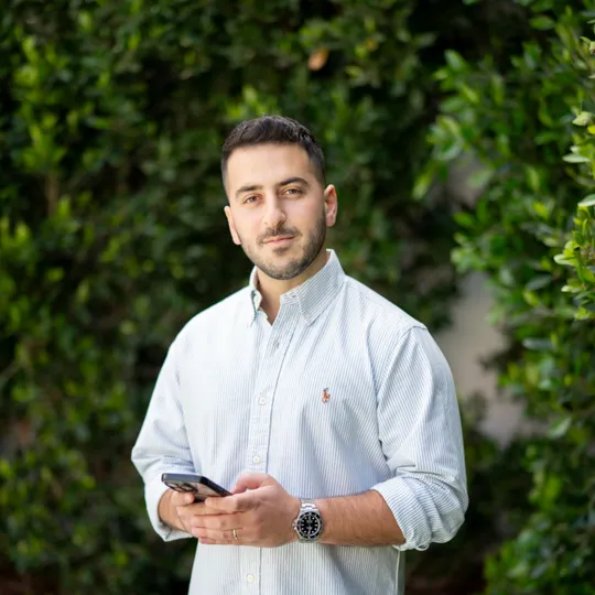 Moshe Kol, Agent in  - Compass