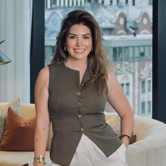 Heather Ditlevsen, Agent in  - Compass