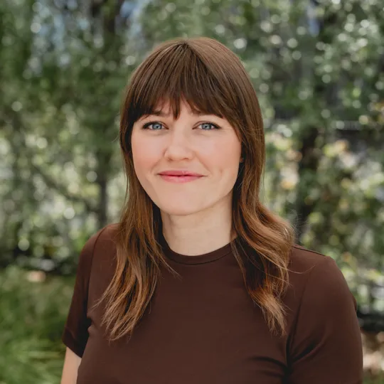 Cara Bowman, Agent in  - Compass