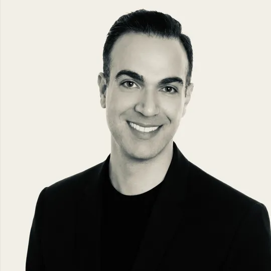 Reza Badakhshan, Agent in  - Compass