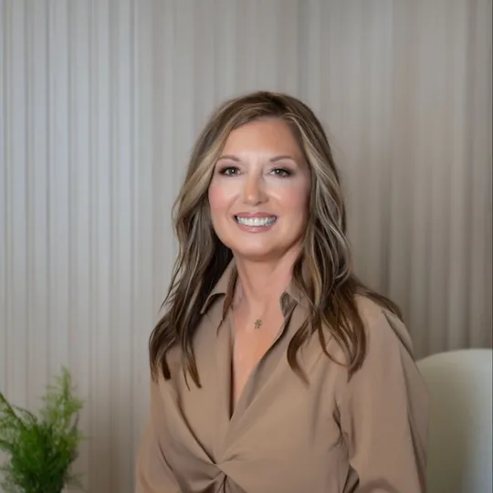 Erika Kirtley, Agent in  - Compass