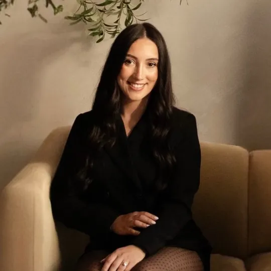 Julie Forster, Agent in  - Compass