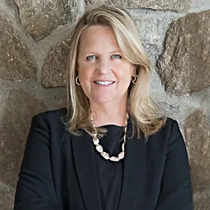 Mary Anne Polistina, Agent in  - Compass