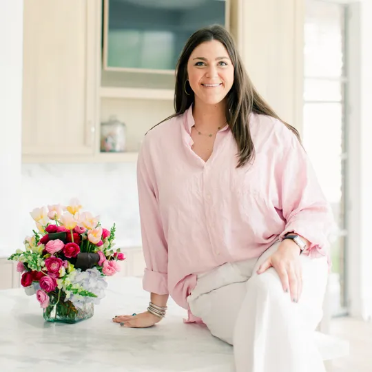 Hilary Baars, Agent in  - Compass