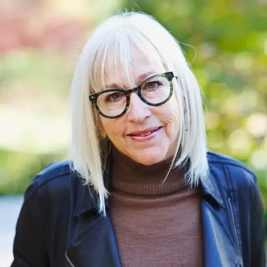 Diana Polack, Agent in  - Compass