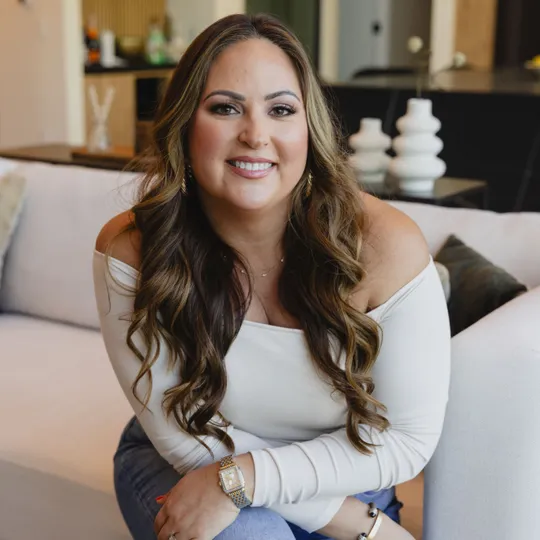 Dana Coronado, Agent in  - Compass