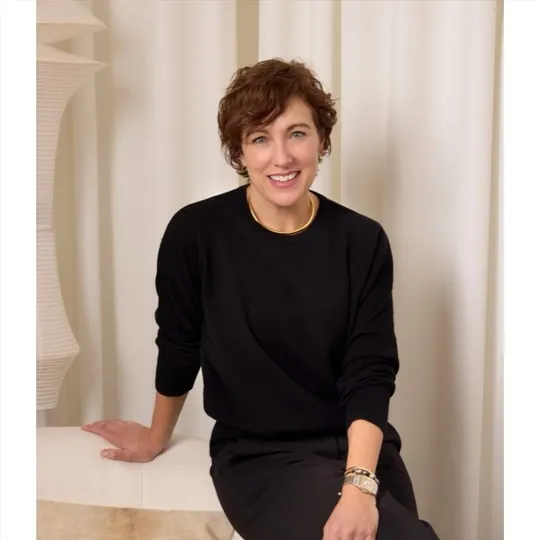 Kerrie Lynch, Agent in  - Compass