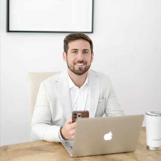 Jake Nolan, Agent in  - Compass