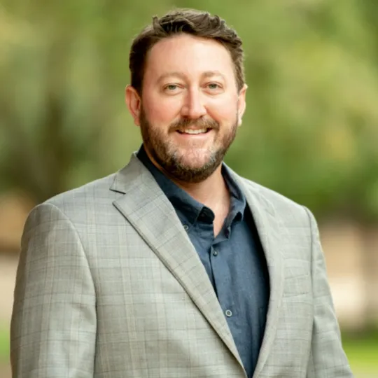 Clint Bracher, Agent in  - Compass