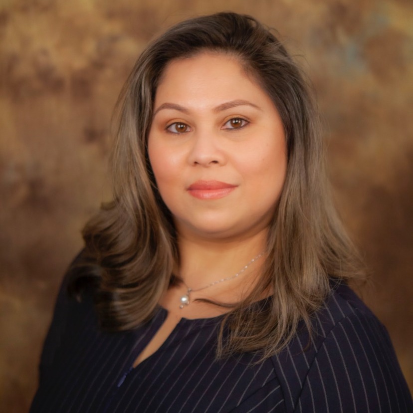 Headshot of Jennifer Tolson