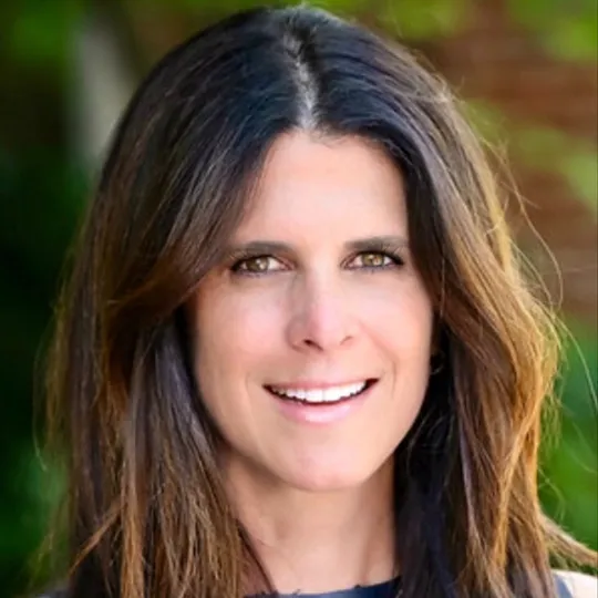 Lori Cohn, Agent in  - Compass