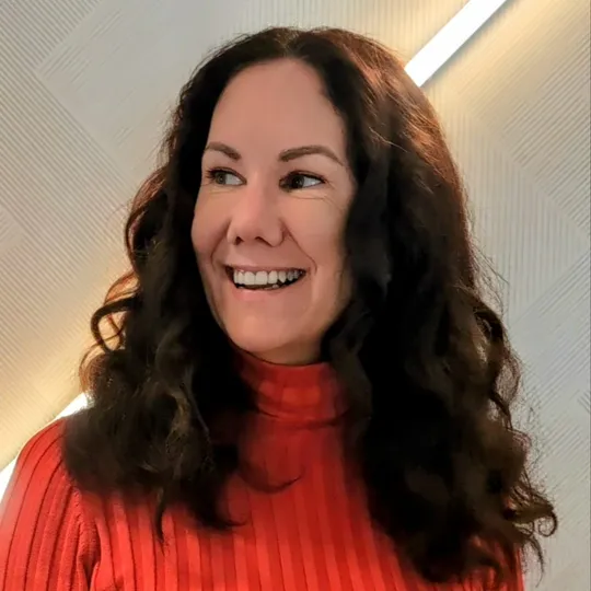 Mariellen Weaver, Agent in  - Compass