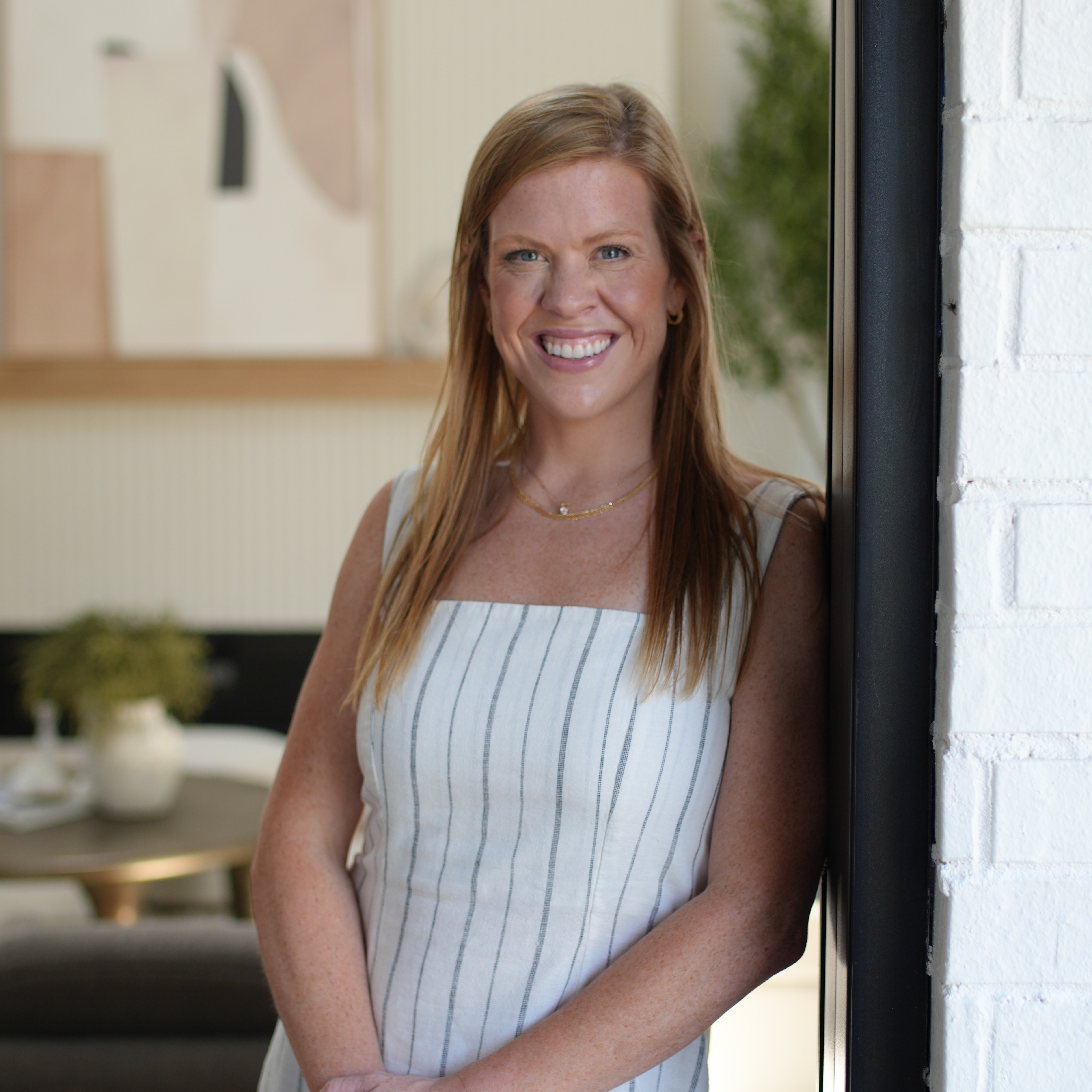 Headshot of Callie Hughes Mccombs