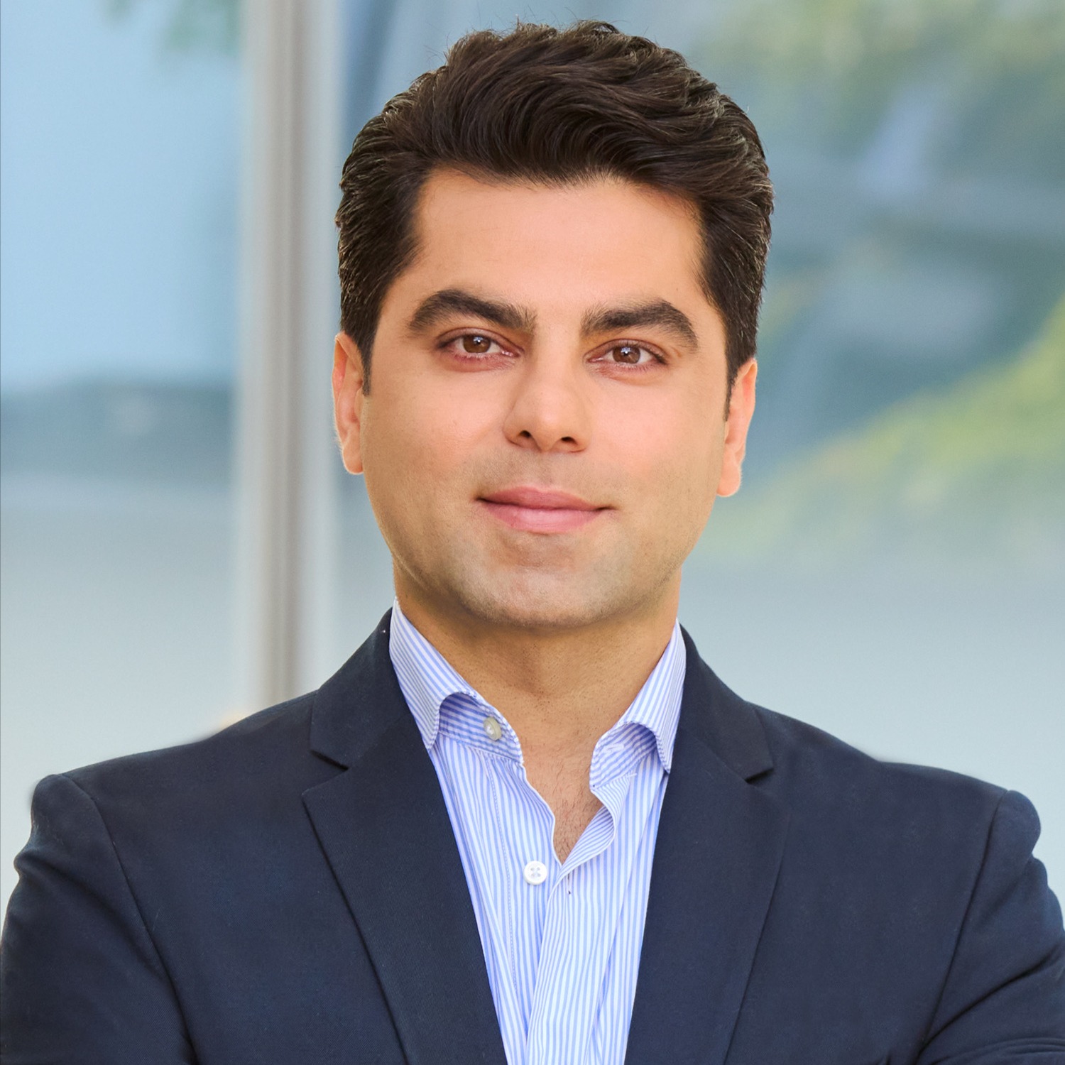 Headshot of Shakib Aryan