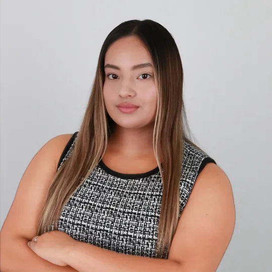 Nathalia Barragan, Agent in  - Compass