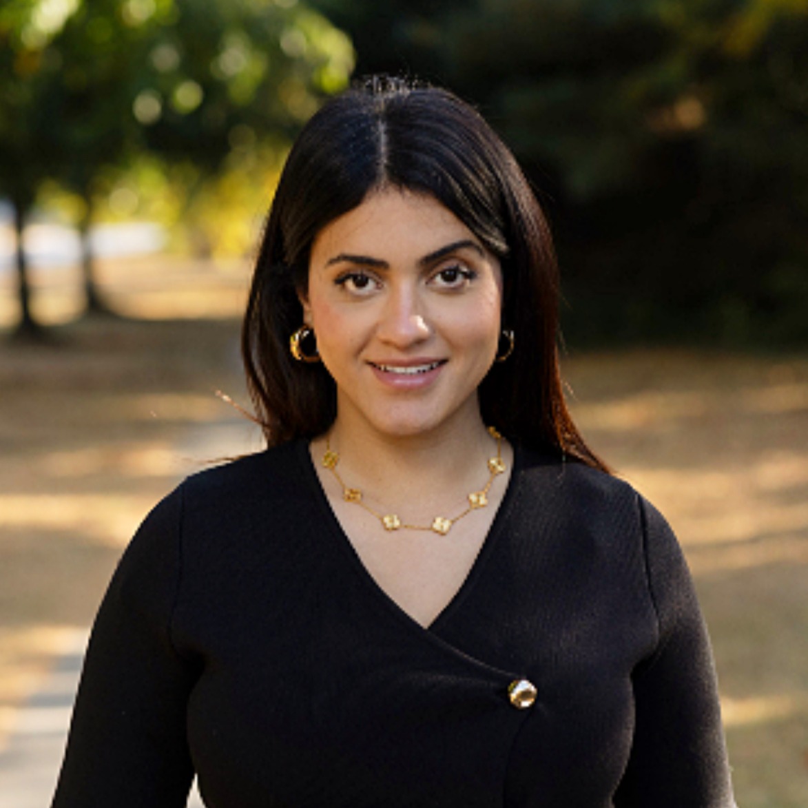 Headshot of Dina Mohamed