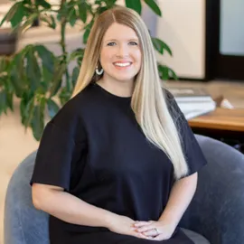 Mallorie Moore, Agent in  - Compass