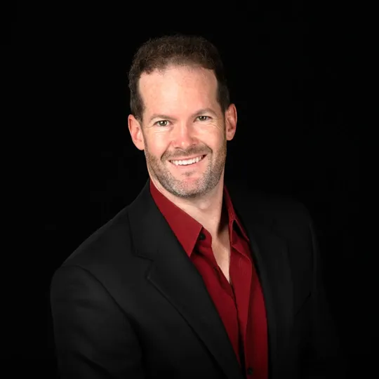 Sean Cohan, Agent in  - Compass