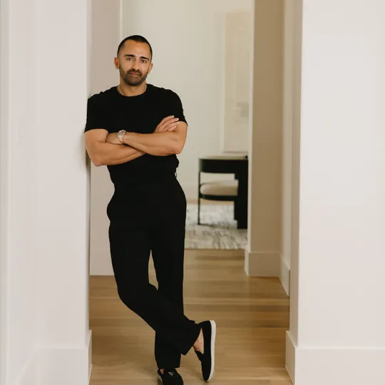 Ace Lahli, Agent in  - Compass