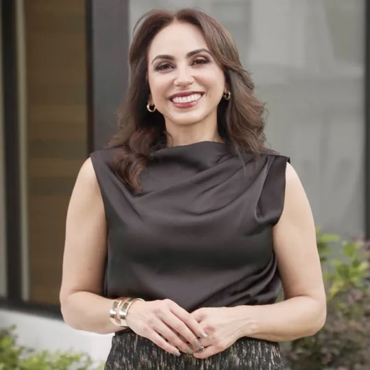 Ivette Patino, Agent in  - Compass