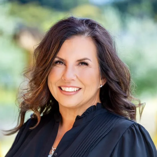 Patti Smith, Agent in  - Compass