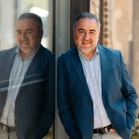 Juan Garcia, Agent in  - Compass