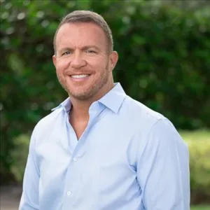 Matt Dovner, Agent in  - Compass