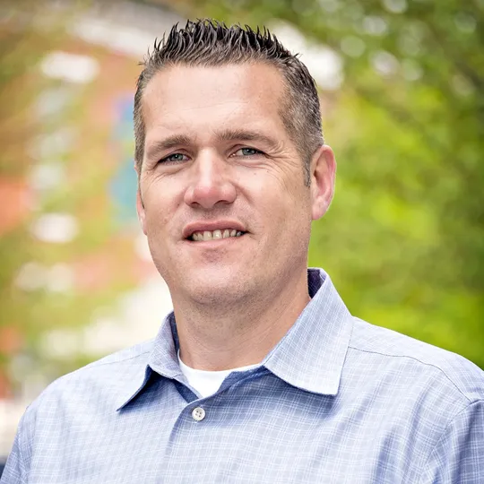 Michael Semprini, Agent in  - Compass