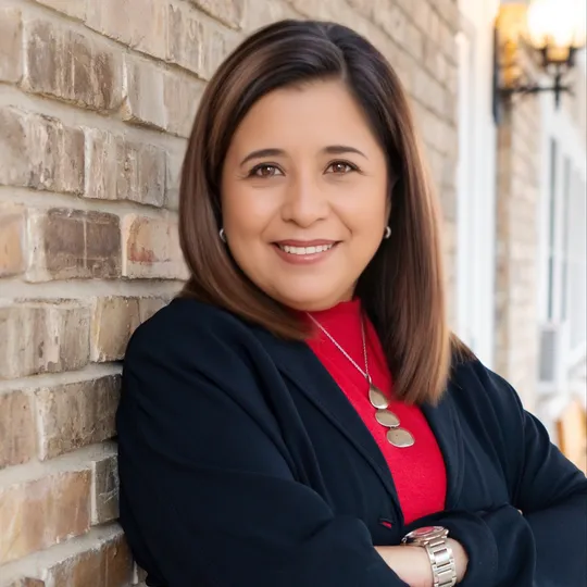 Esmilda Guerra, Agent in  - Compass