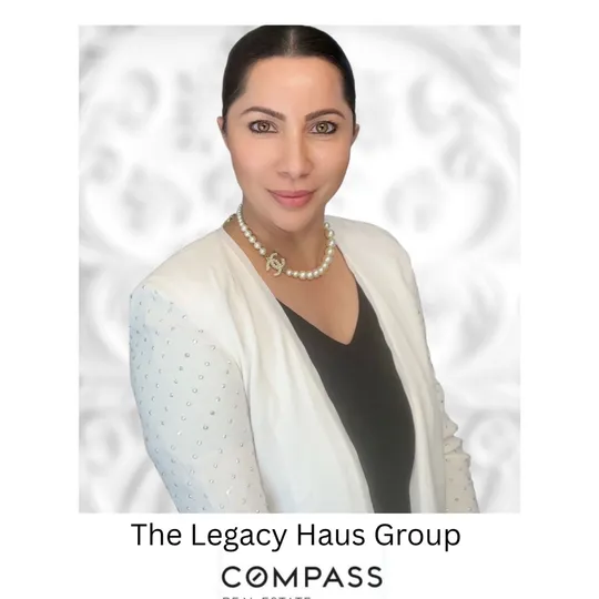 Rani Ichhpuniani, Agent in  - Compass