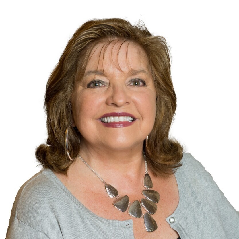 Headshot of Gayle Fournet