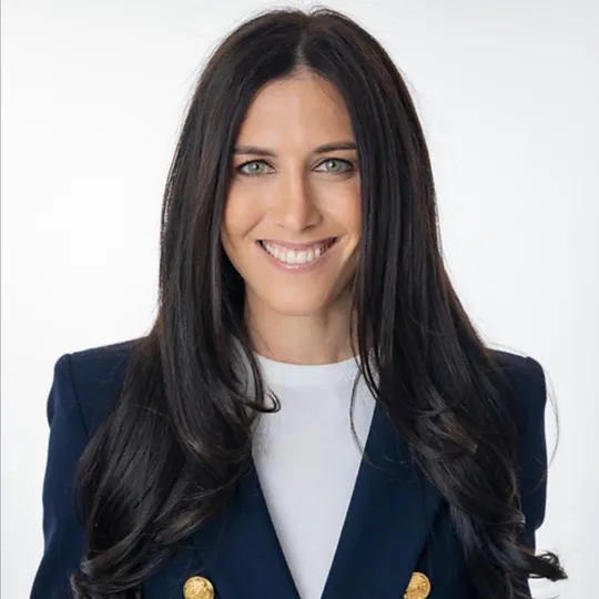 Ariel Halperin, Agent in  - Compass