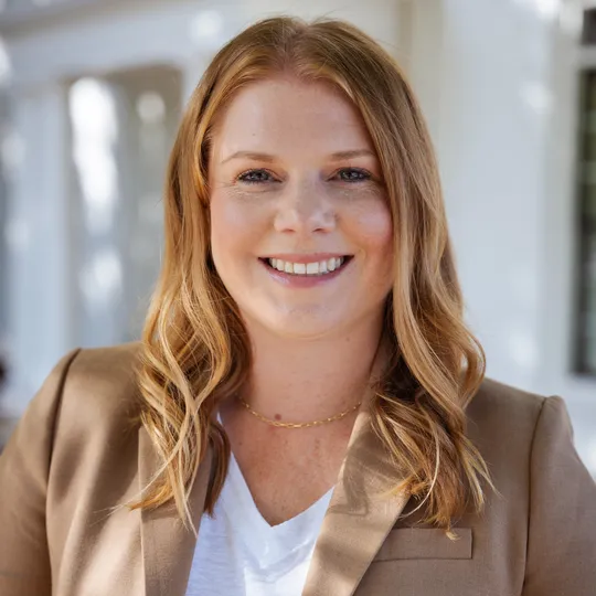 Lindsay Drumel, Agent in  - Compass