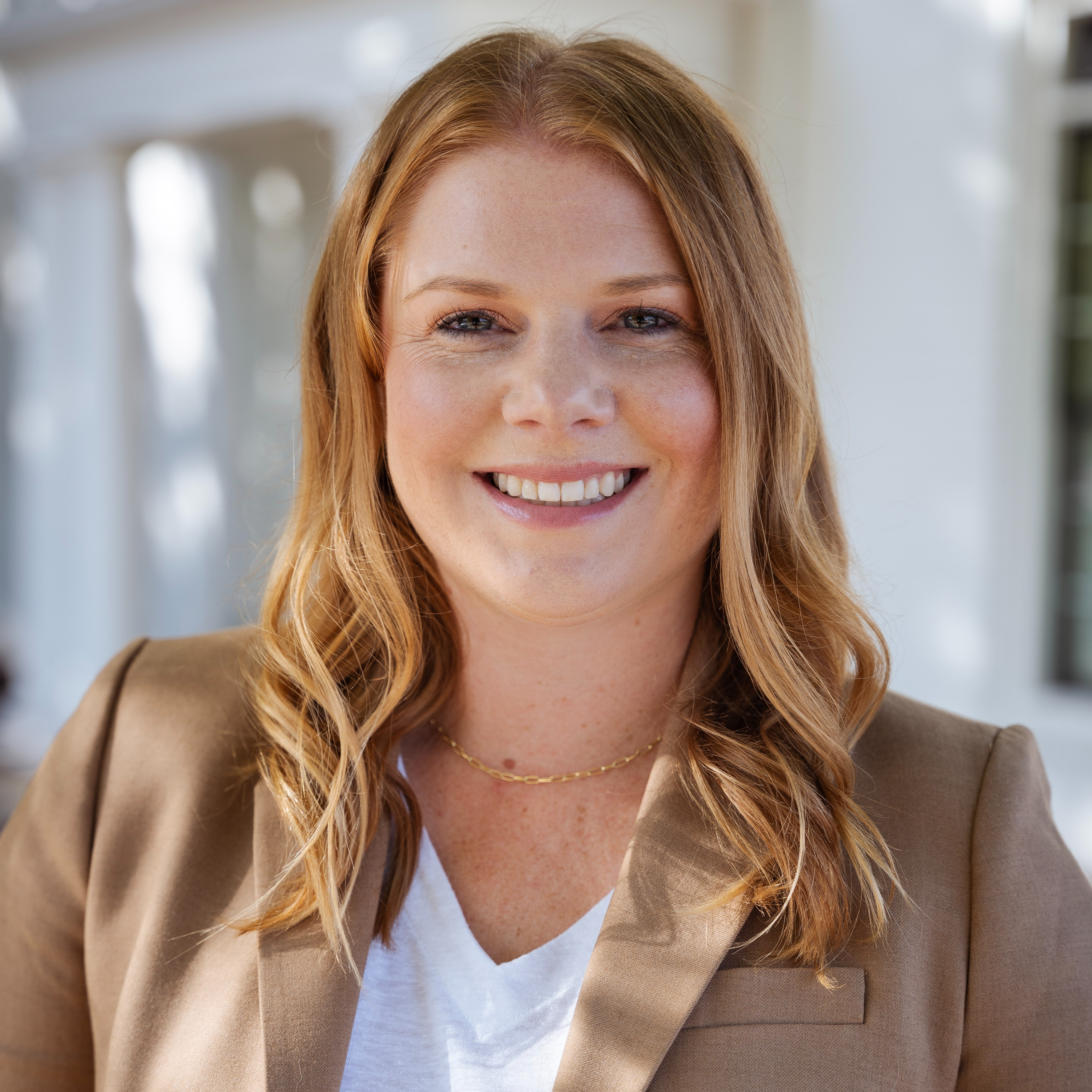 Headshot of Lindsay Drumel