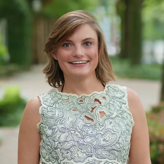 Bitsy Metcalf, Agent in  - Compass