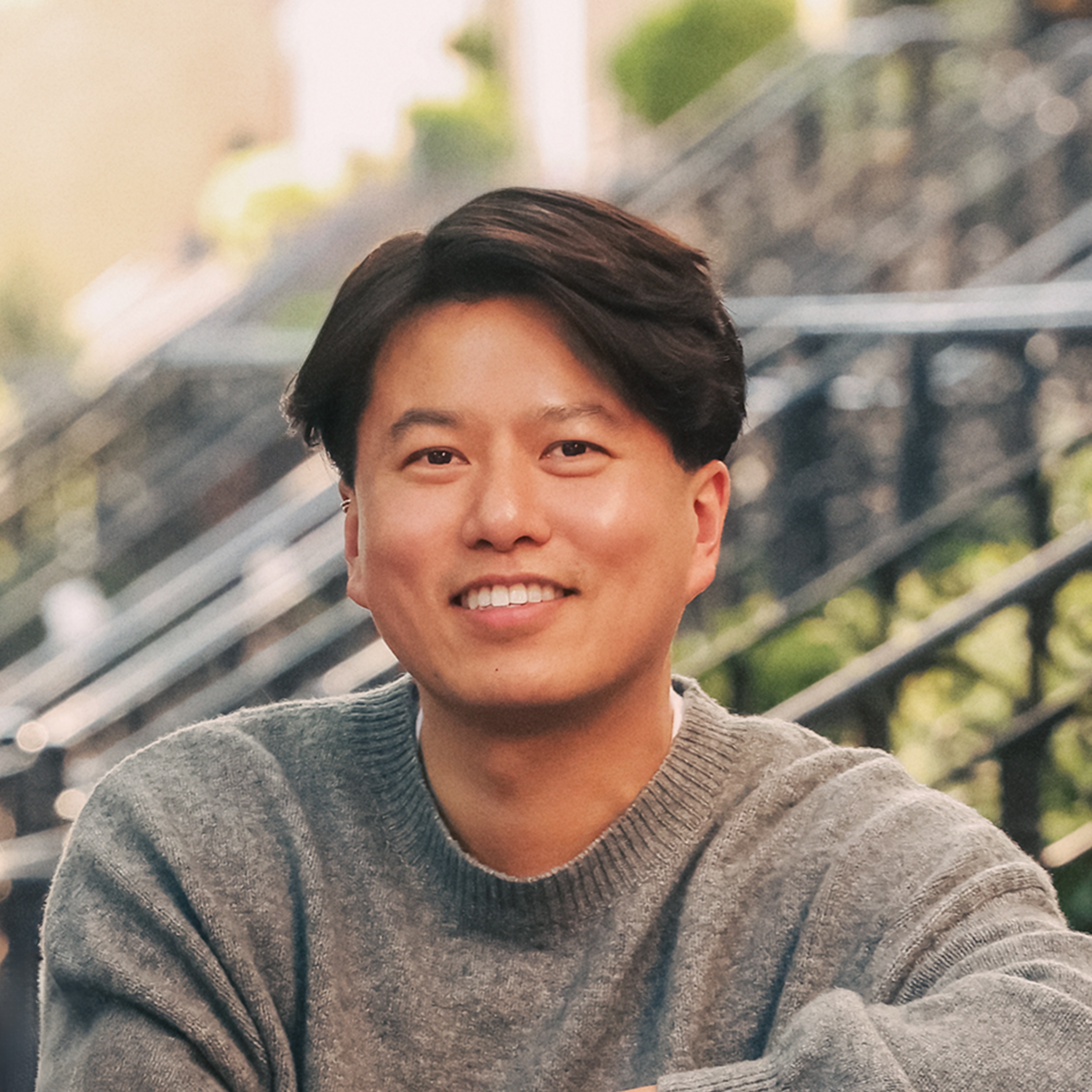 Headshot of Charles Yin