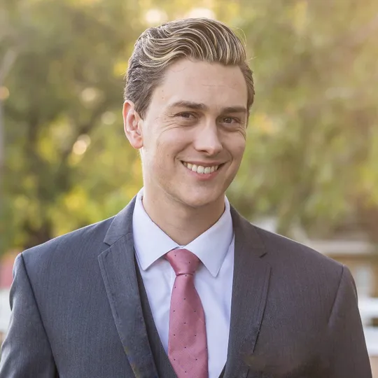 Scott Foster, Agent in  - Compass