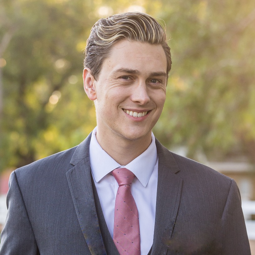 Headshot of Scott Foster