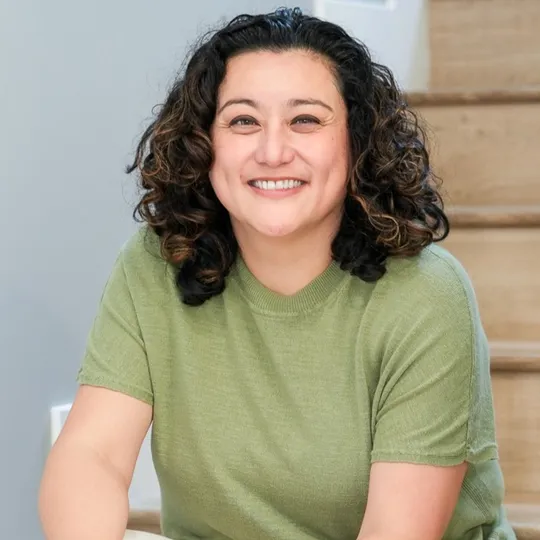 Lillian Wang, Agent in  - Compass