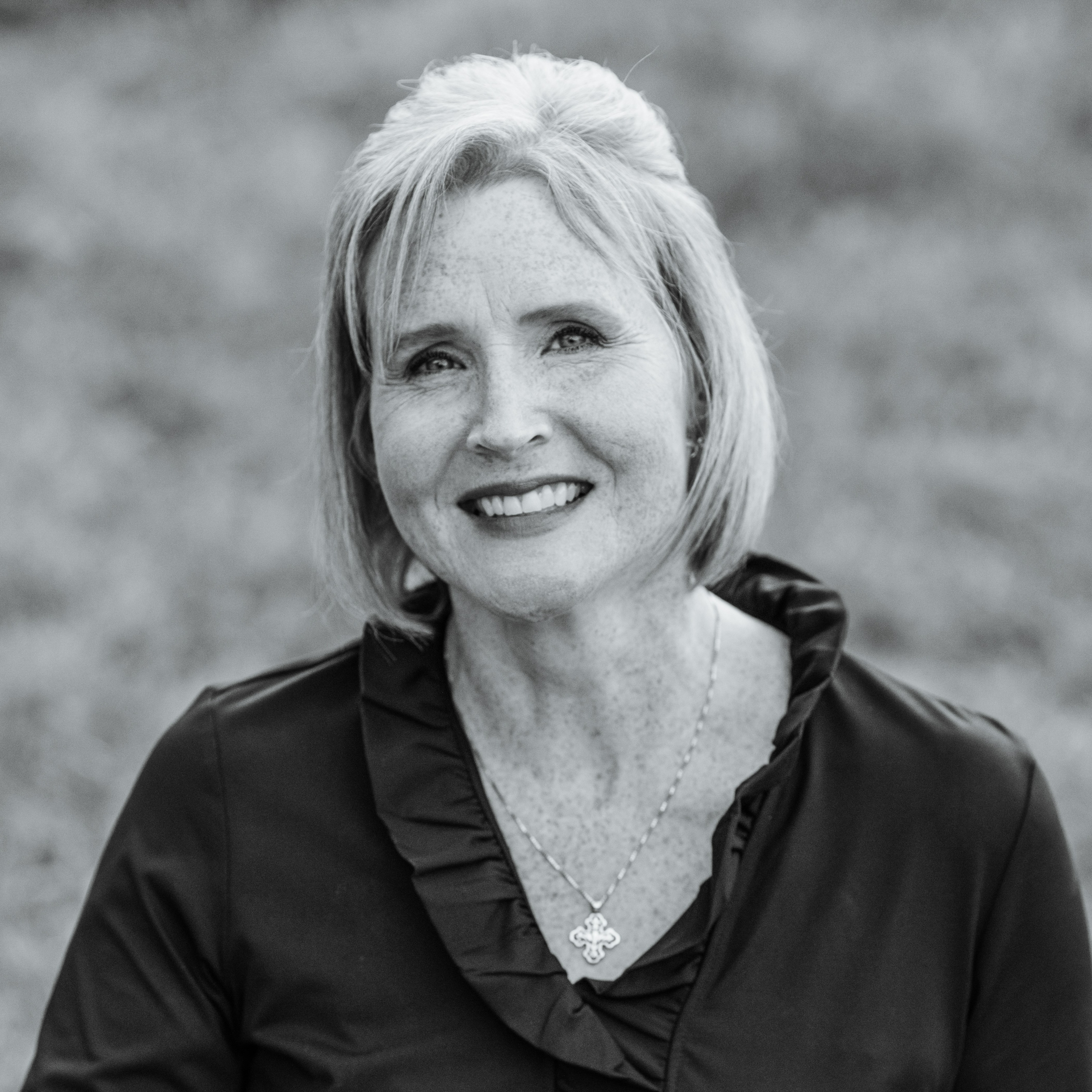 Headshot of Suzie DeYoung