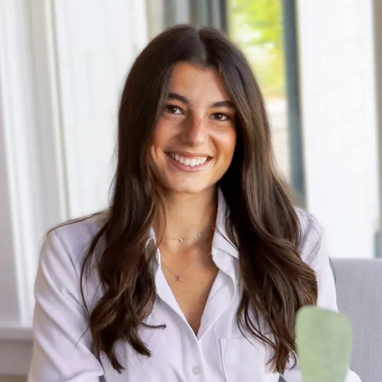 Autumn Caviglia, Agent in  - Compass