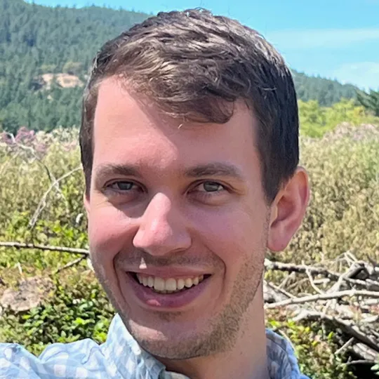 Stephen Gentzkow, Agent in  - Compass