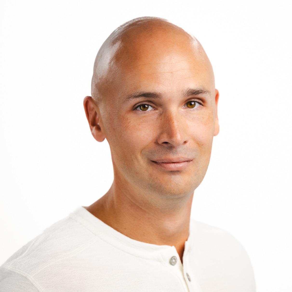 Headshot of Taylor Jefferson