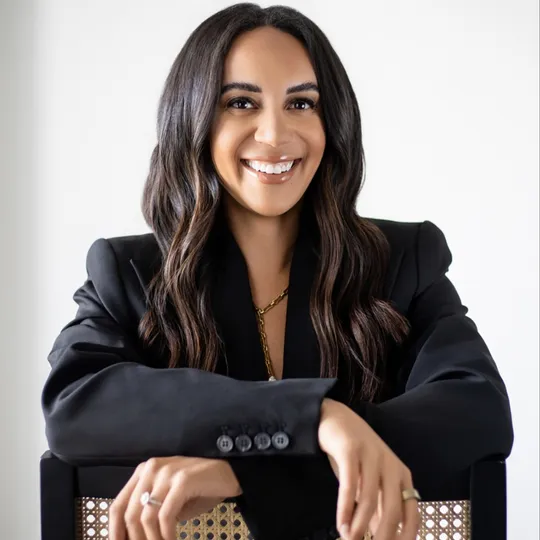 Carley Pina, Agent in  - Compass