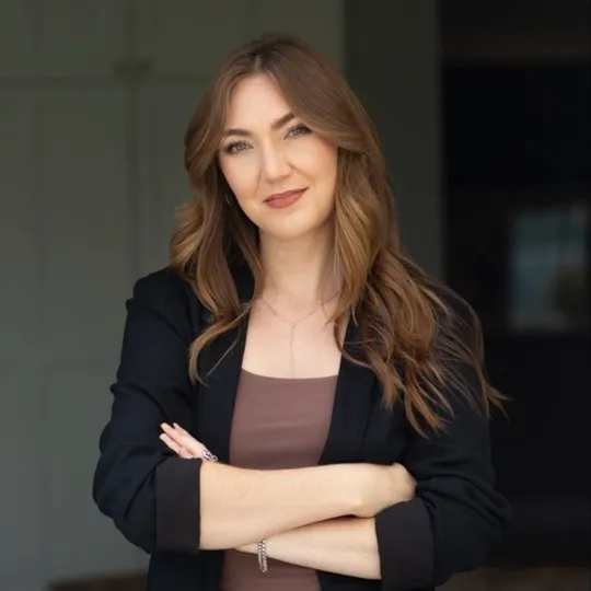 Cordelia Watson, Agent in  - Compass