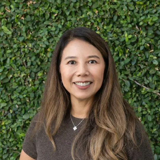 Gwen Wang, Agent in  - Compass