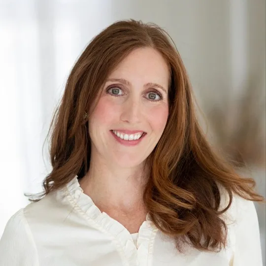 Michelle Sensoy, Agent in  - Compass