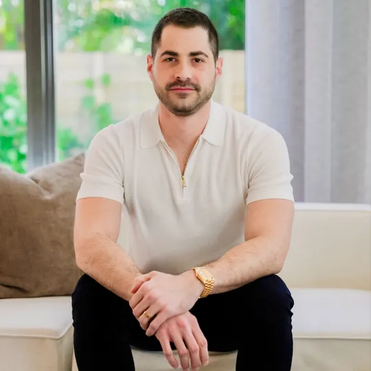 Jon Goldman, Agent in  - Compass