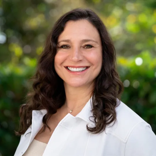 Diane Rattray, Agent in  - Compass