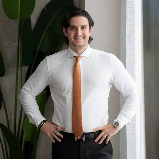 Andre Huyghues-Despointes, Agent in  - Compass